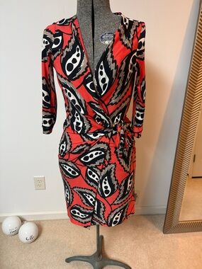 Diane Von Furstenberg Red Black and White Abstract Wrap Midi Dress